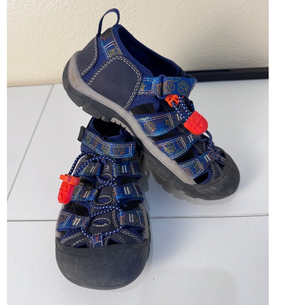 Keen Smokey Bear Newport H2 Sandals Kids Size 3 Blue Hiking Water Shoes Gorpcore